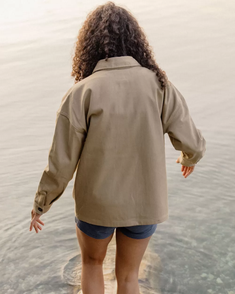 Women Passenger Forrest Organic Cotton Oversized Twill Overshirt